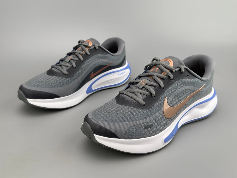 نايك Nike Air Winflo 10