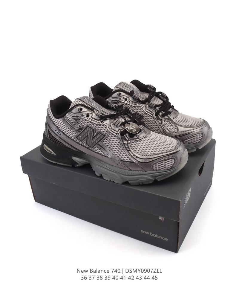 New Balance 740 - النسخة 9