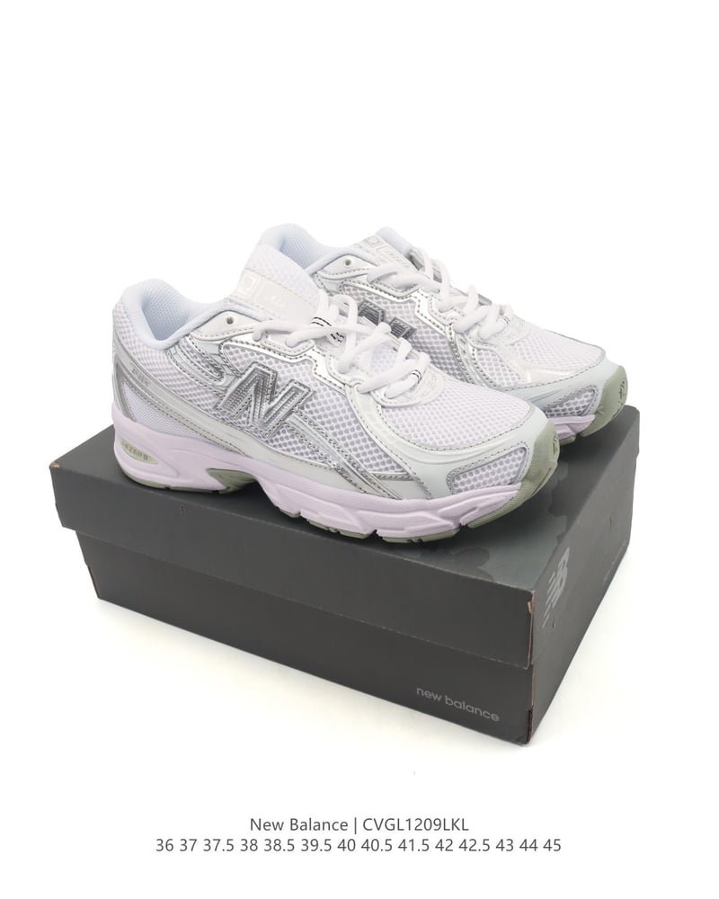 New Balance 740 - النسخة 13