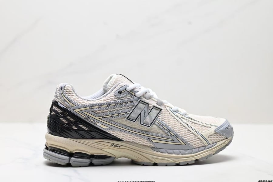 New Balance 1906R
