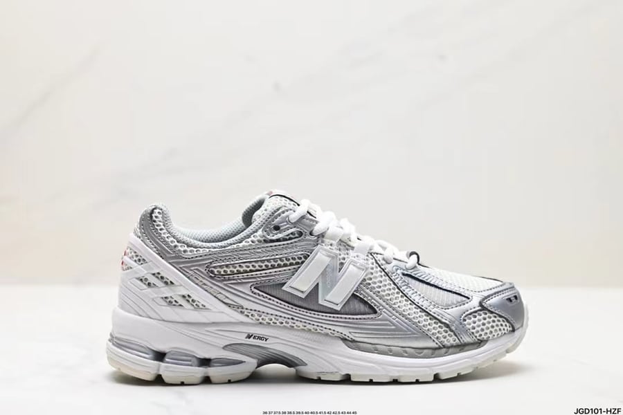 New Balance 1906R