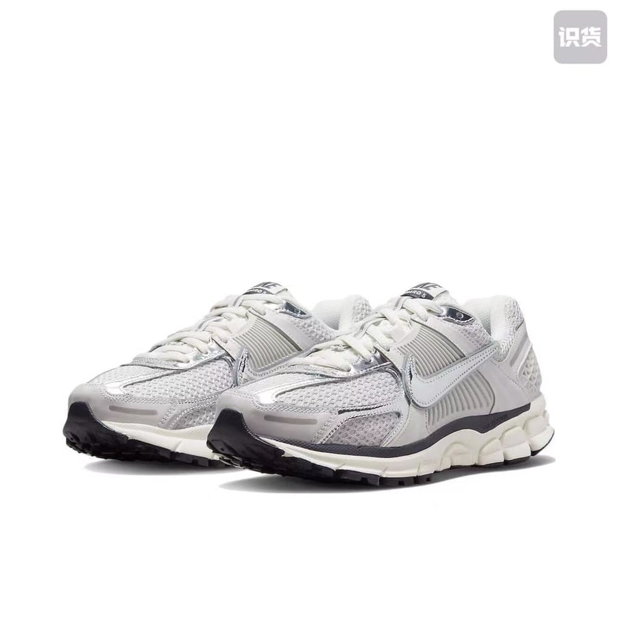 نايك Nike Zoom Vomero 5