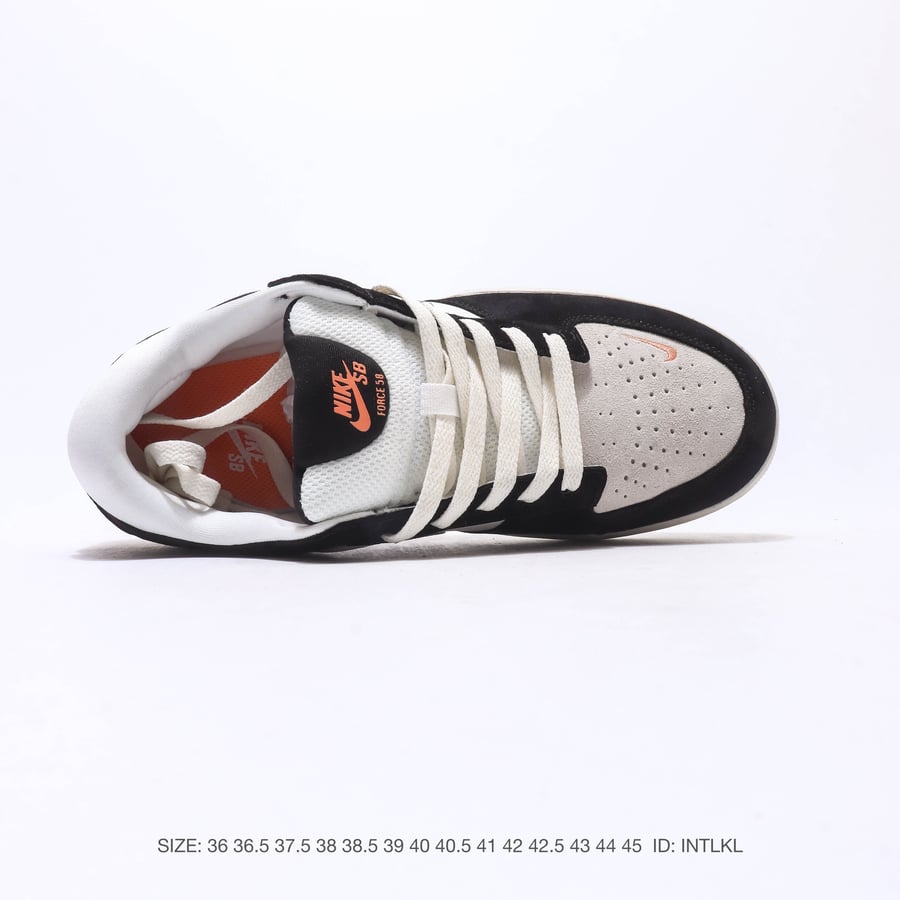 Nike Court Borough Low