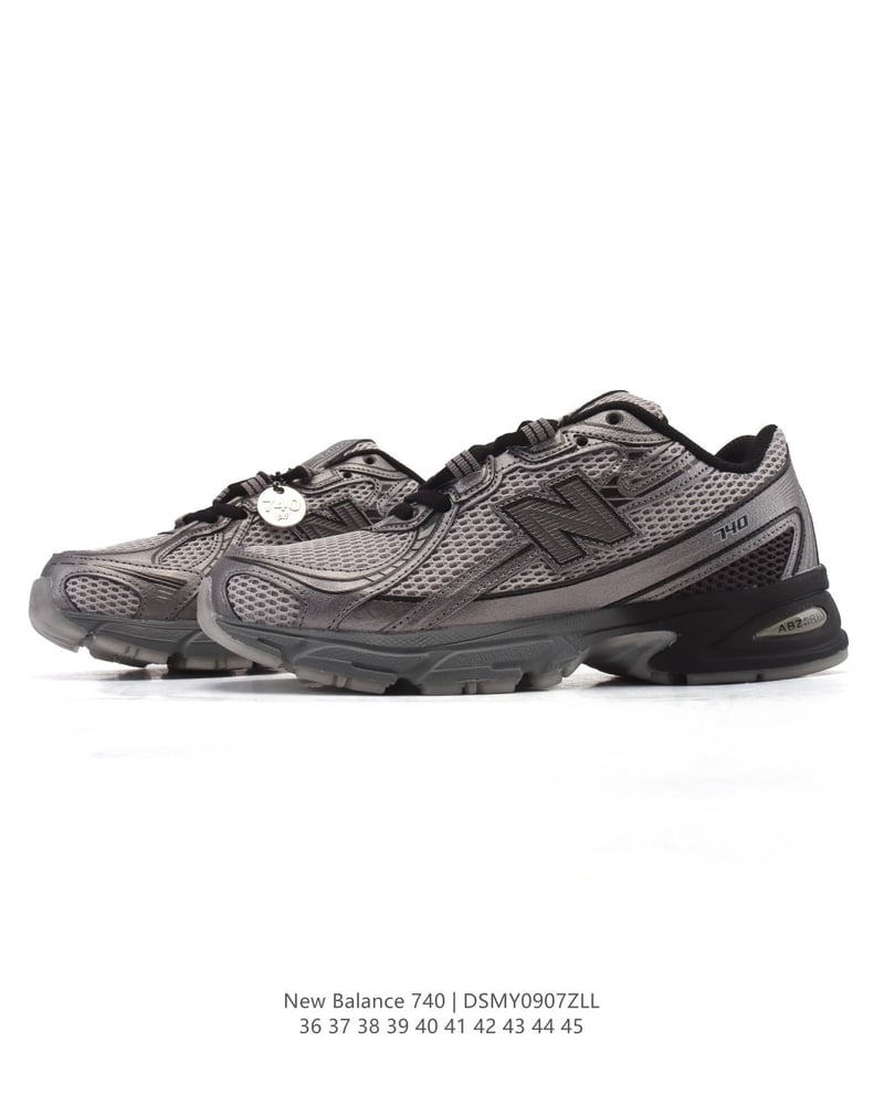 New Balance 740 - النسخة 9