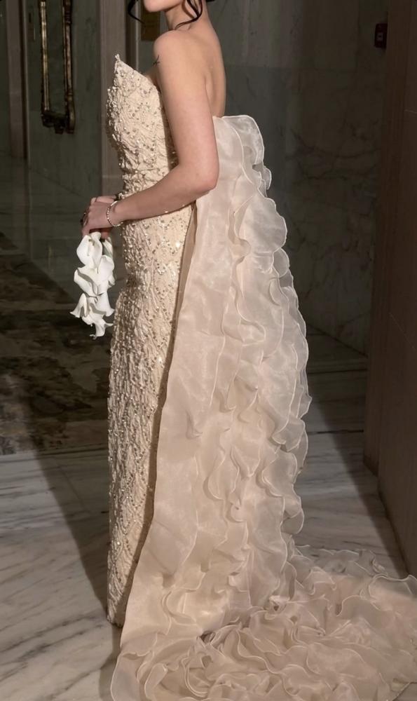 Hyun dress