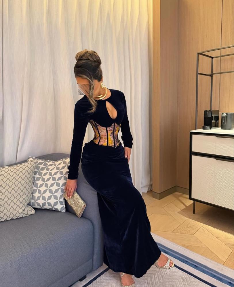 Shoug dress