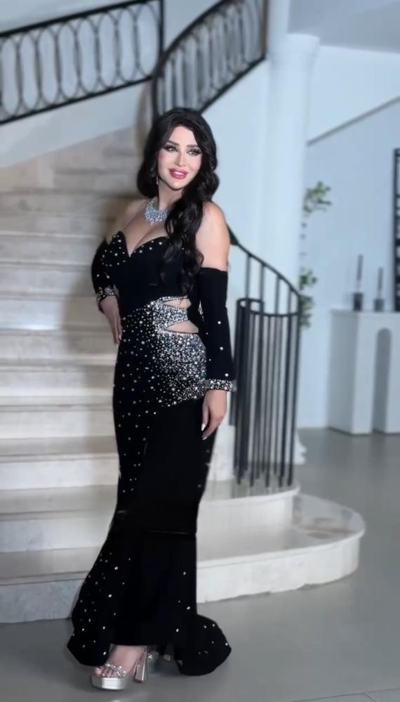 فستان هناي