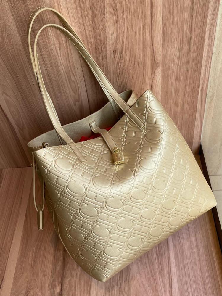 شنطة سي اتش