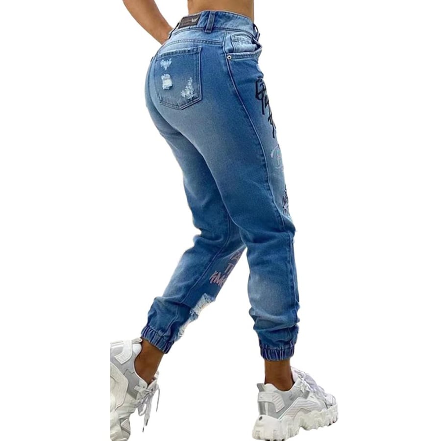 Torn women's jeans with pockets, trendy, distressed holes, regular, slim mid-rise denim pants, straight print style