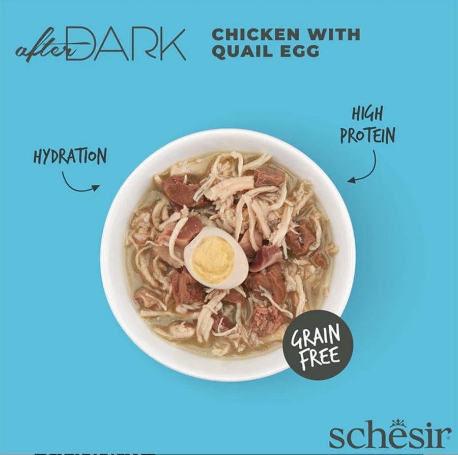 شيزر أفتر دارك (Schesir After Dark) - شرائح الدجاج وبيض السمان في المرق للقطط البالغة (80 جم)