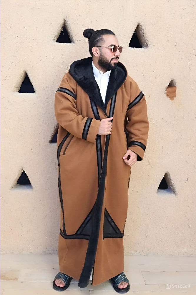 فروه كلاسك مطرزه بمخمل وجلد