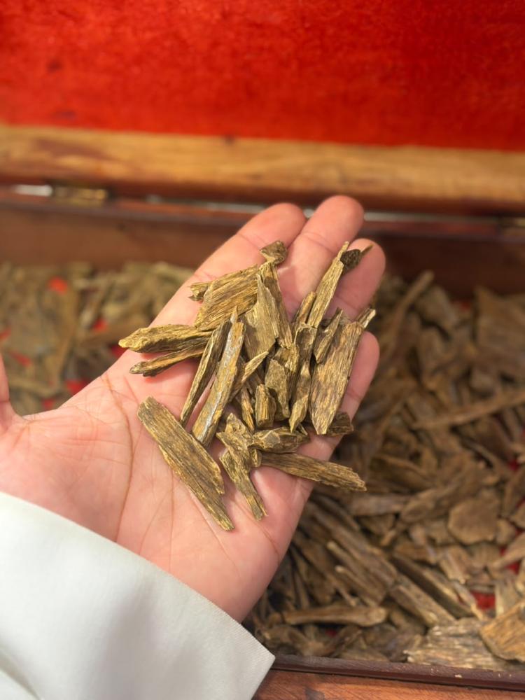 عود ماليزي كسر وسط