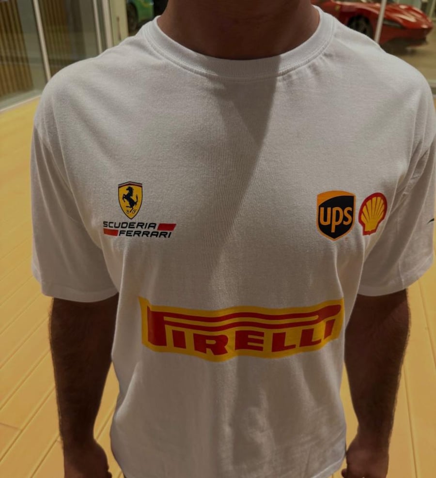 تيشيرت "MONZA x Scuderia Ferrari"