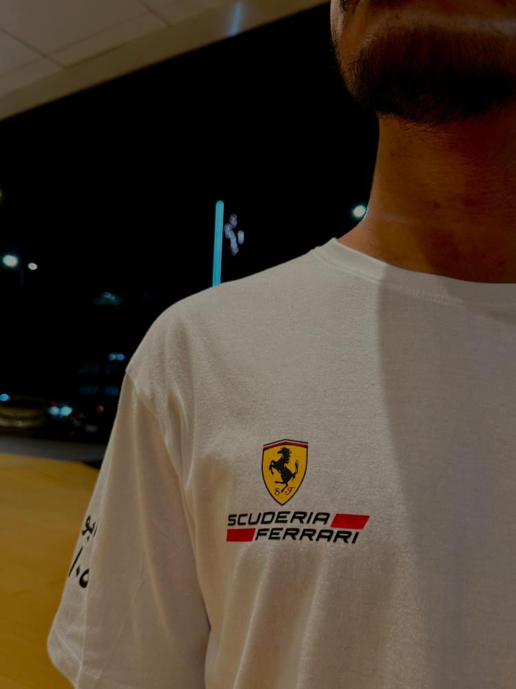 تيشيرت "MONZA x Scuderia Ferrari"
