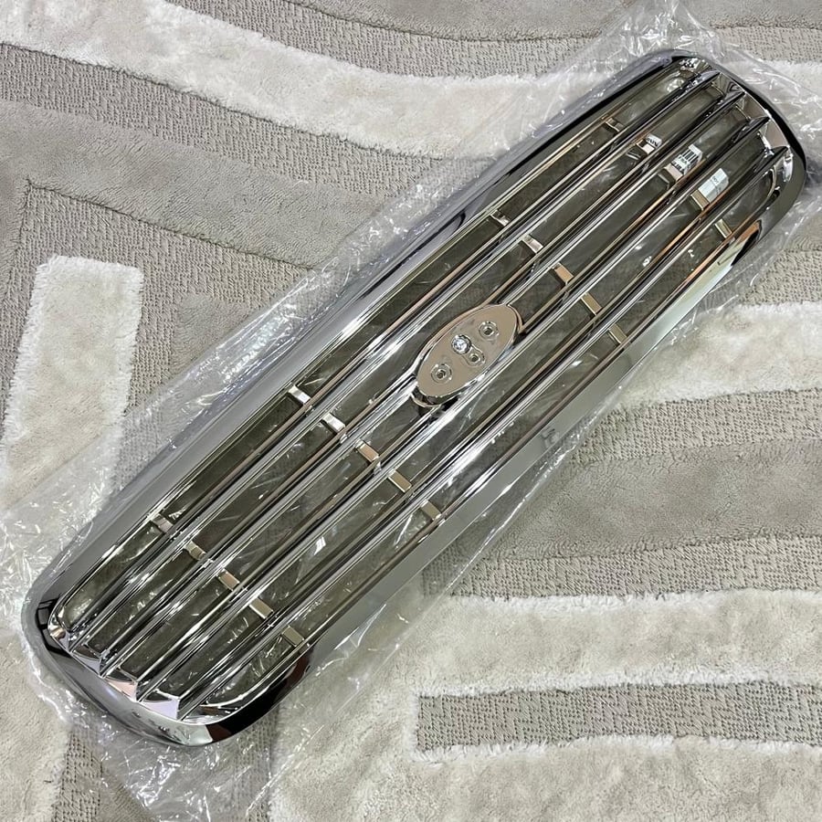 Crown Victoria grille 98 - 2011