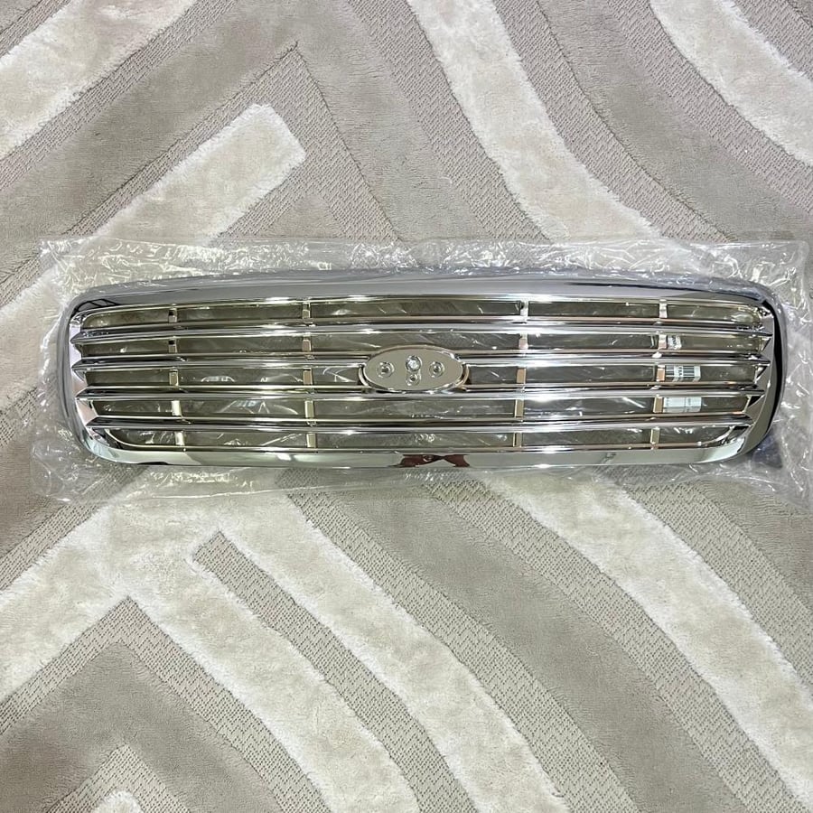 Crown Victoria grille 98 - 2011