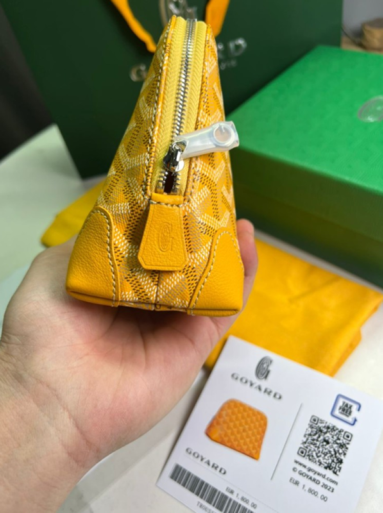 شنطة قويارد صغيرة Goyard