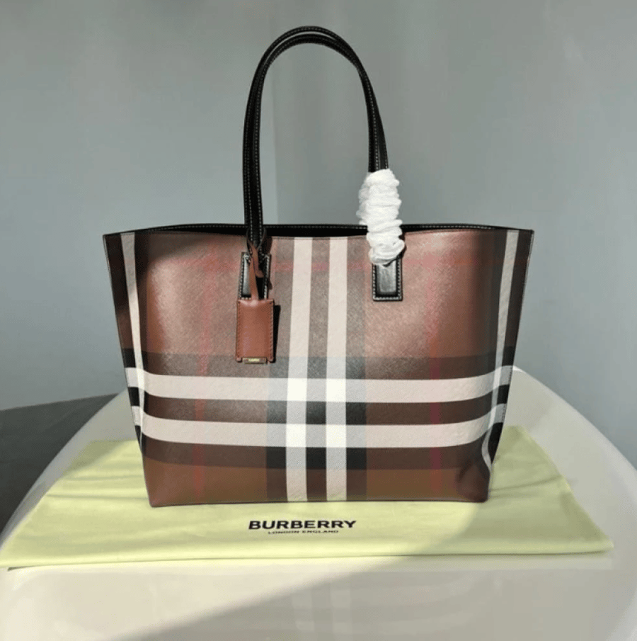 شنطة بربري Burberry Tote bag
