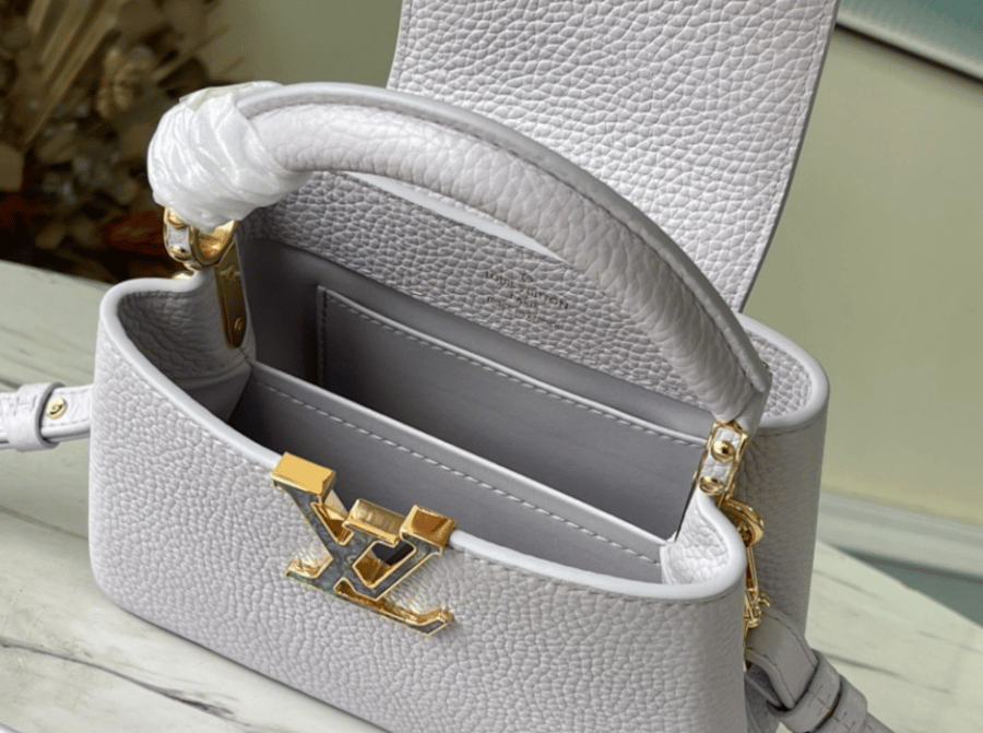 شنطة لويس فيتون كابوسين Lv Capucines