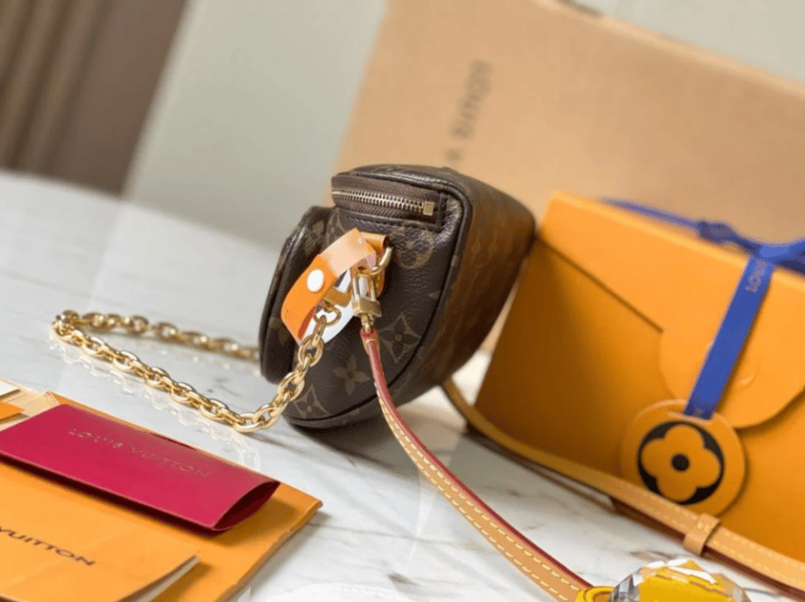 شنطة لويس فيتون Lv mini BumBag