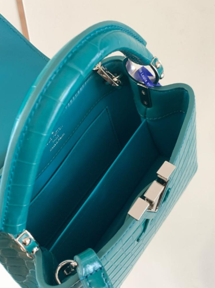 شنطة لويس فيتون كابوسين Lv Capucines