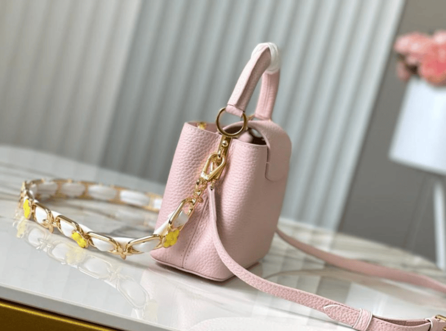 شنطة لويس فيتون كابوسين Lv Capucines