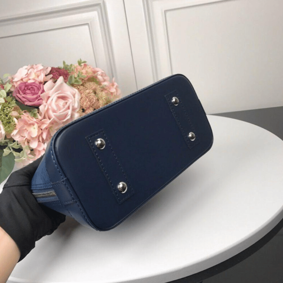 شنطة لويس فيتون Lv bb alma