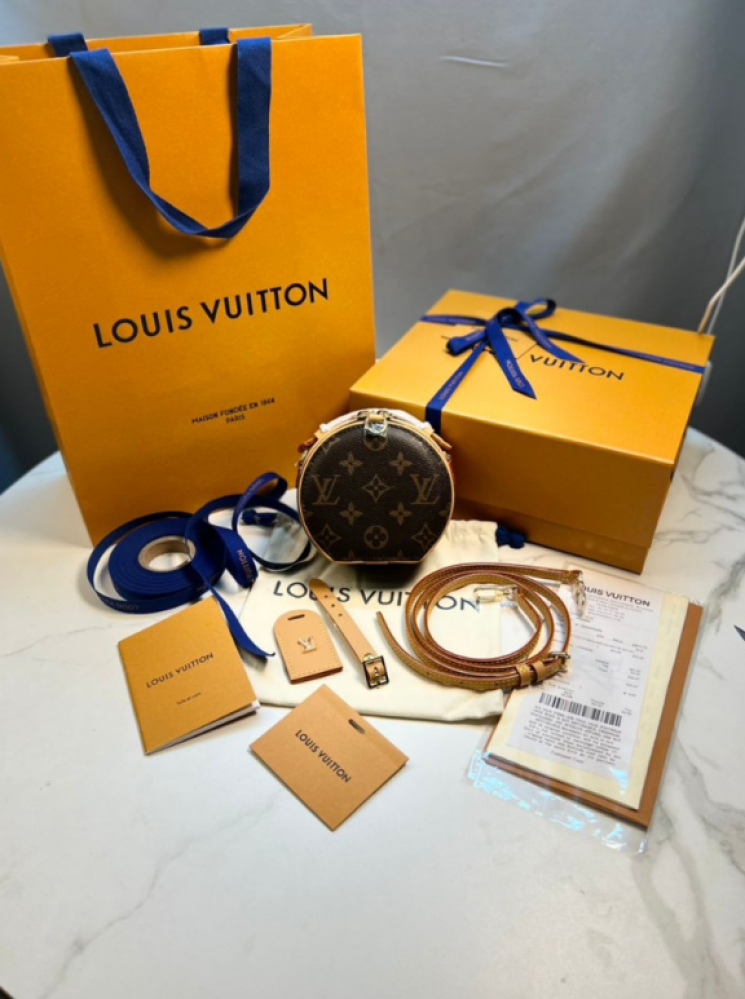 شنطة لويس فيتون LV Mini Boite Chapeau