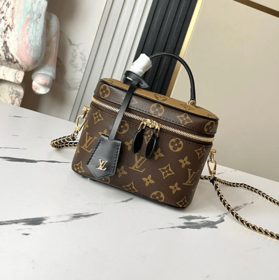 شنطة لويس فيتون Lv vanity Pm