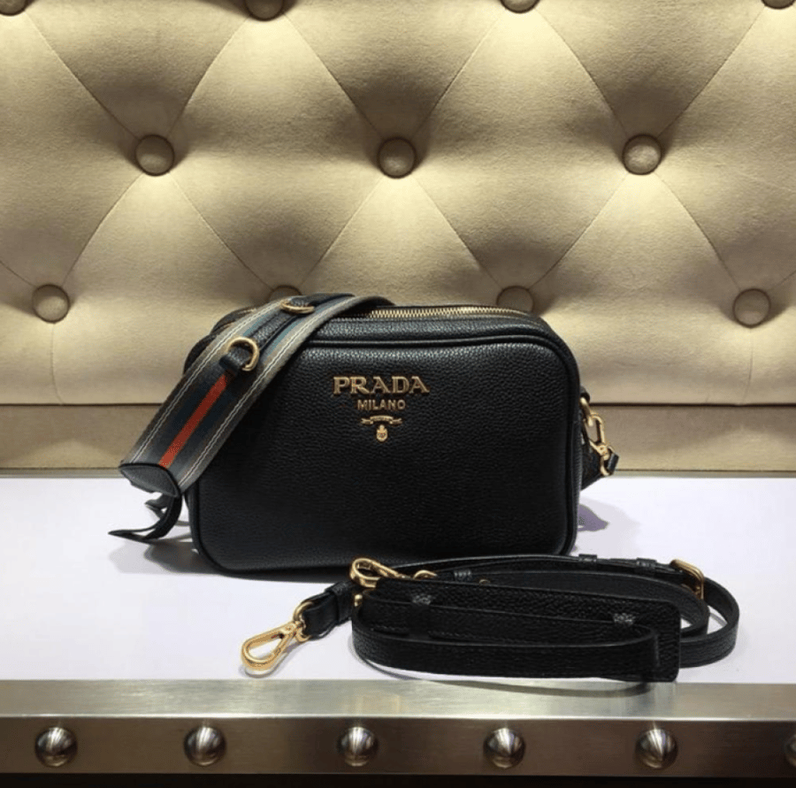 شنطة Prada