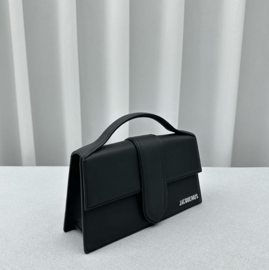 شنطة جاكيموس jacquemus