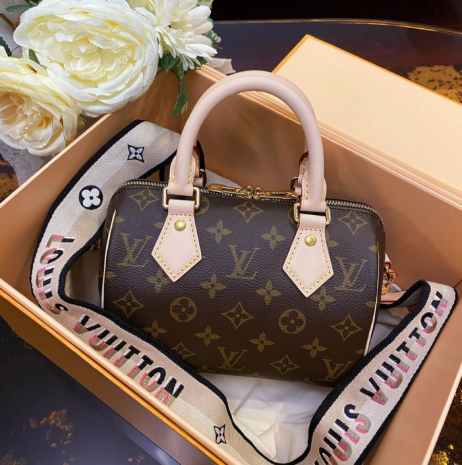 شنطة لويس فيتون LV SPEEDY BANDOULIERE 20