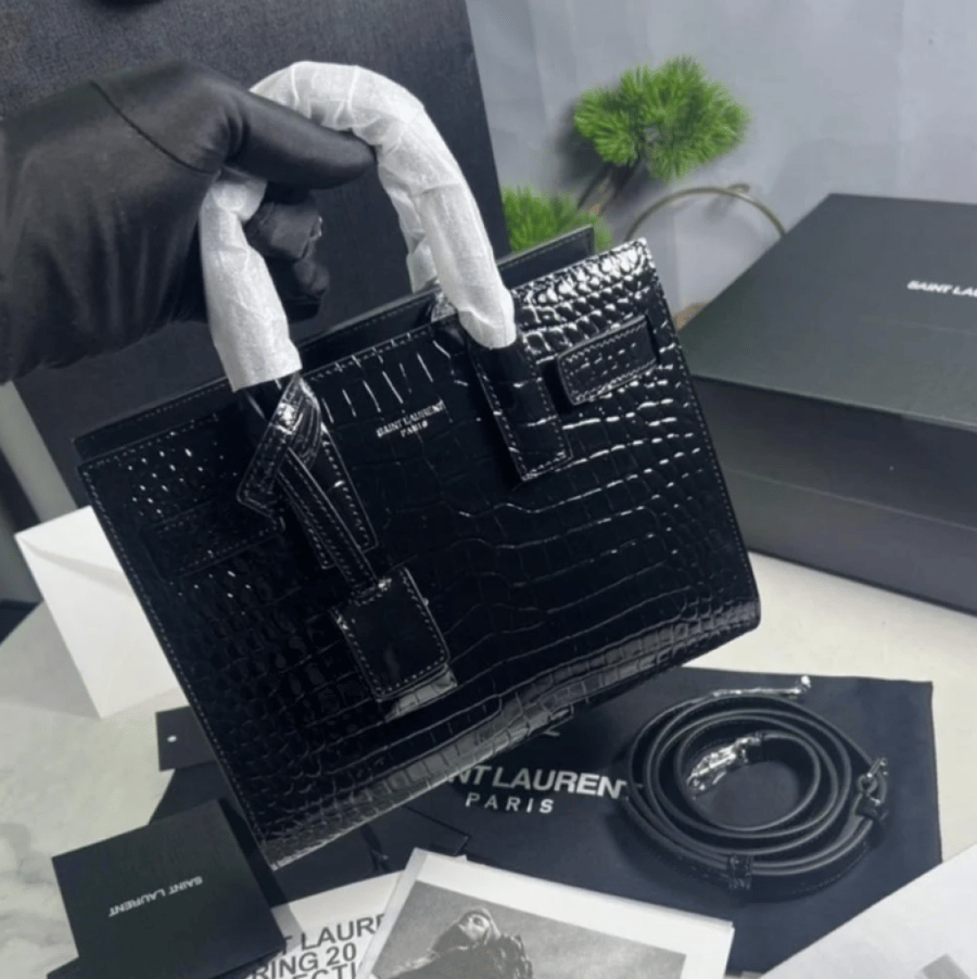 شنطة سان لوران YSL Sac de Jour crocodile