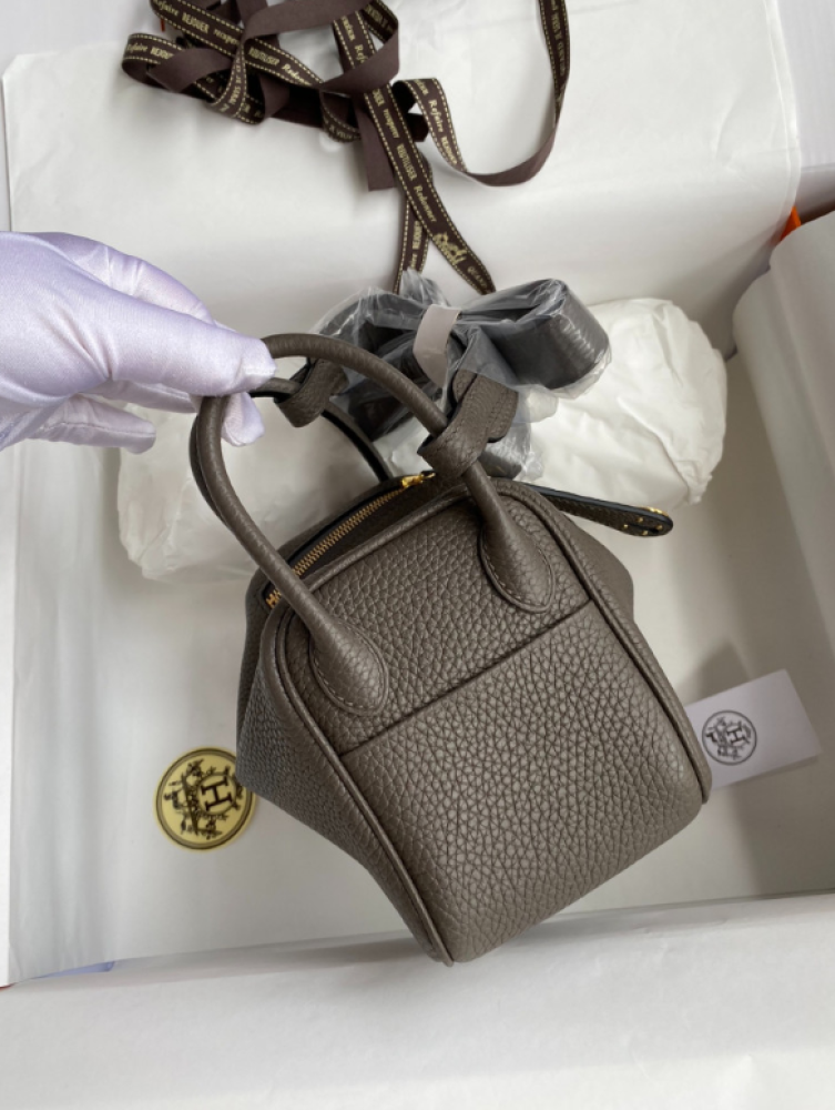 شنطة هيرميز ليندي Hermes Lindy
