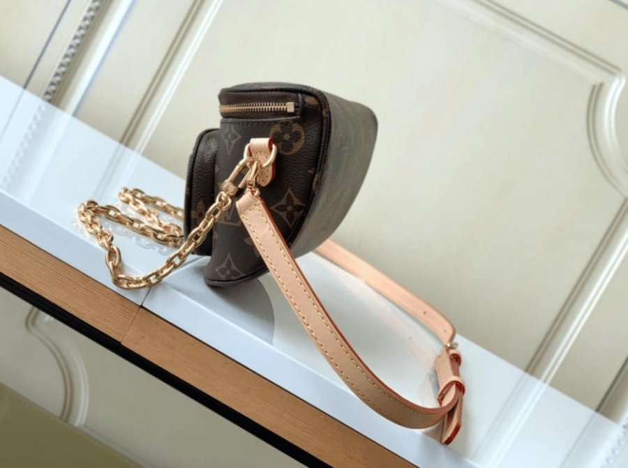 شنطة لويس فيتون Lv mini BumBag