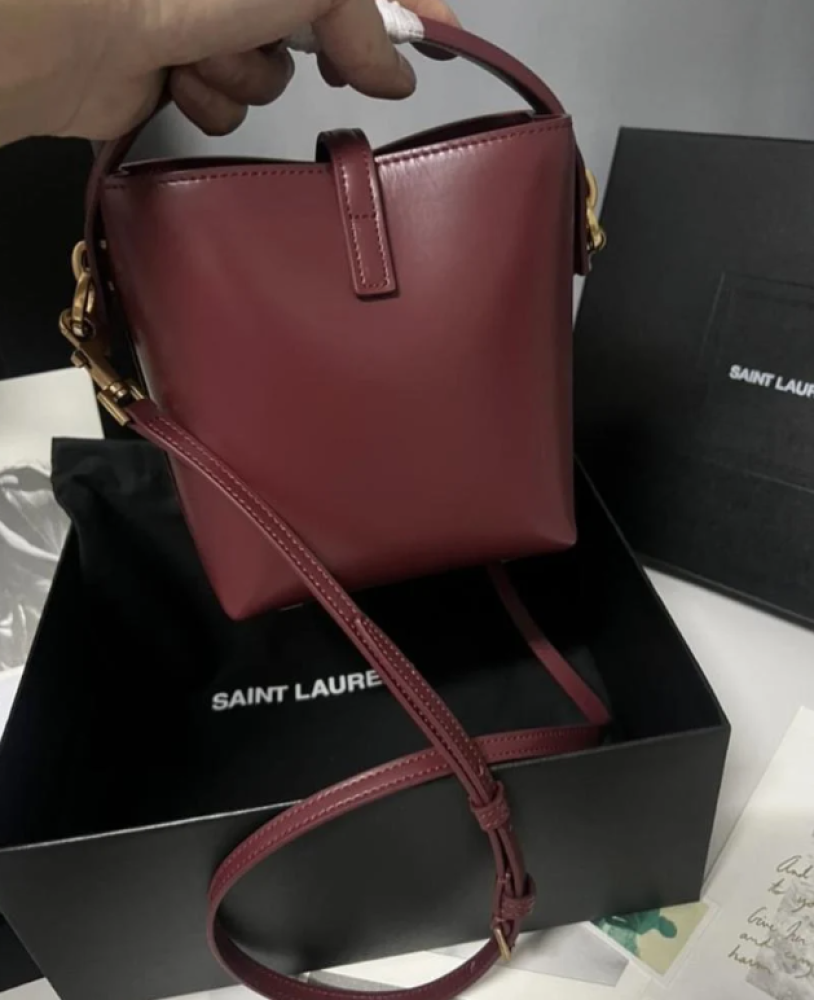 شنطة سان لوران بوكيت YSL Bucket