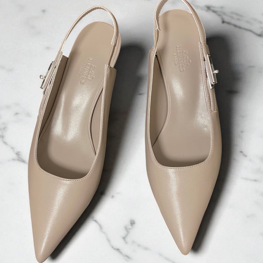 Hermès Lover 40 Pump Slingback in Beige Leather