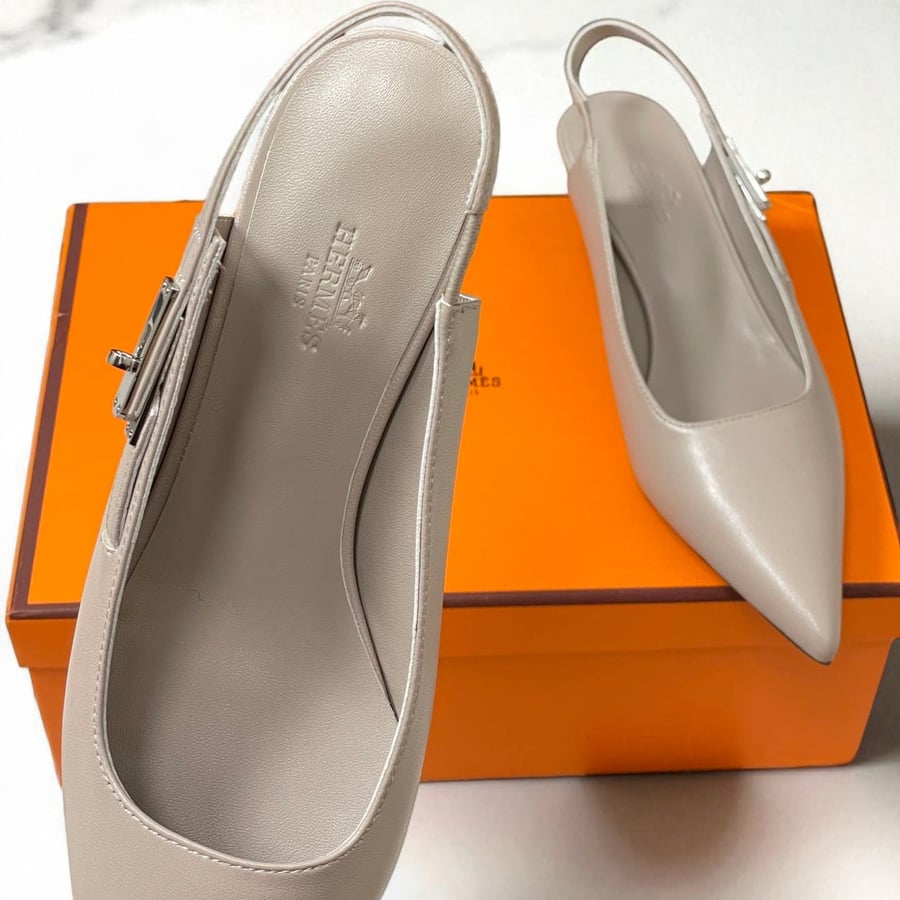 Hermès Lover 40 Pump Slingback in Beige Leather