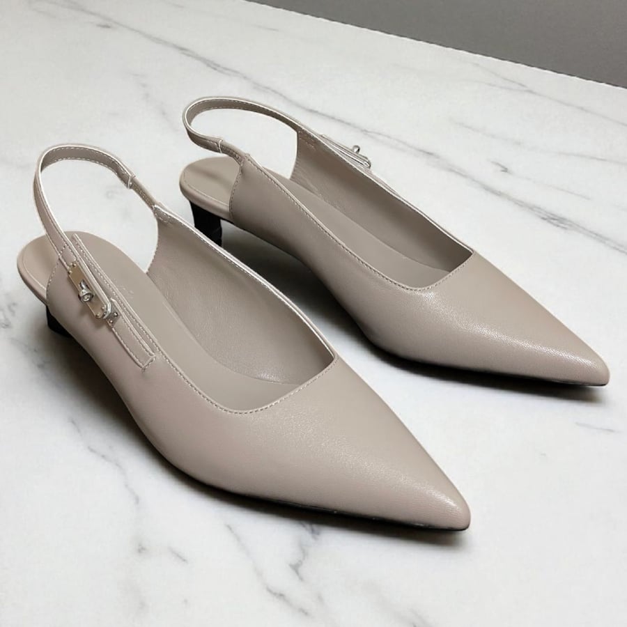 Hermès Lover 40 Pump Slingback in Beige Leather