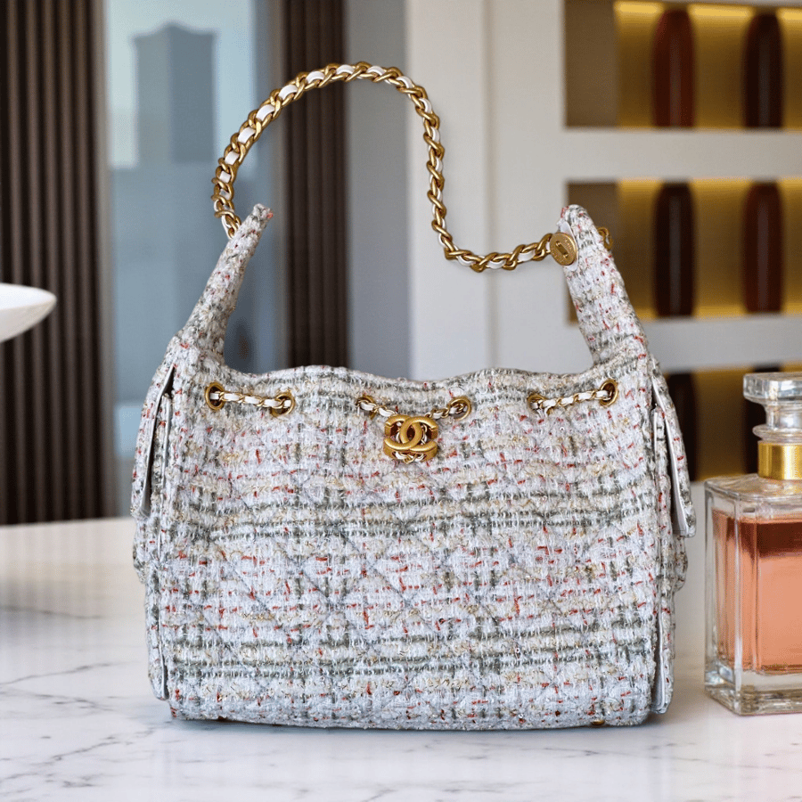 Chanel multi-pocket tweed hobo bag in small size