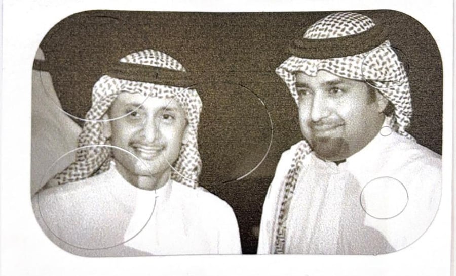 مسطح كامرة 17 بروماكس الفنان راشد الماجد + عبدالمجيد عبدالله