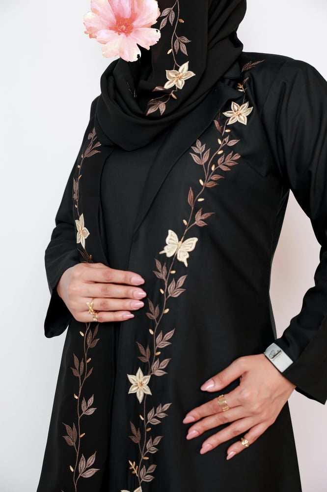 عبايه بليزر اسود