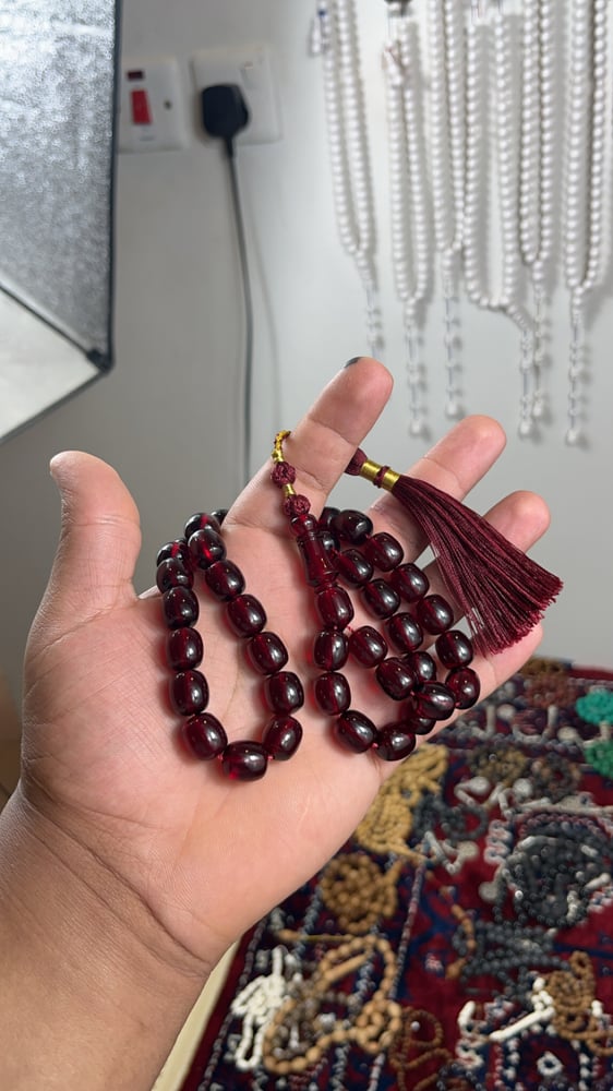 زعفران حرباء عنابي