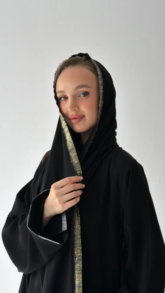 Generic Brand عباية سوداء بظهر جاكار مميز