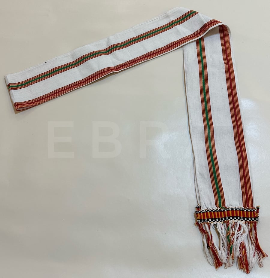 Asiri traditional scarf with an original southern design