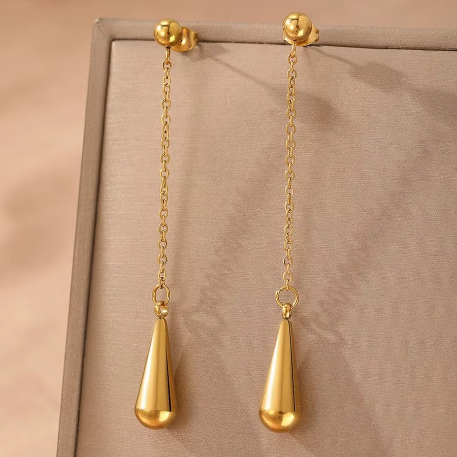 أقراط دمعة فاخرة ستيل ذهب 18K  بلاك سيزون