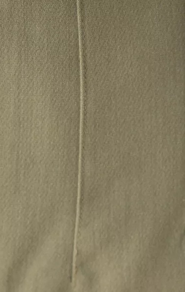 بنطلون سادة بِأطراف ضيقة