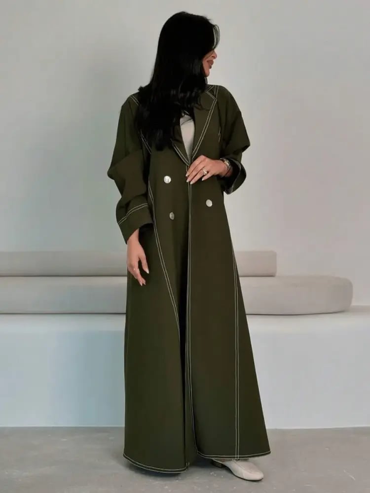 عباية ذو صفين من الأزرار الأمامية