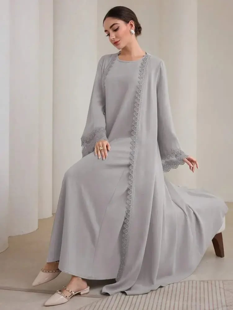 طقم عباءة وفستان طويل
