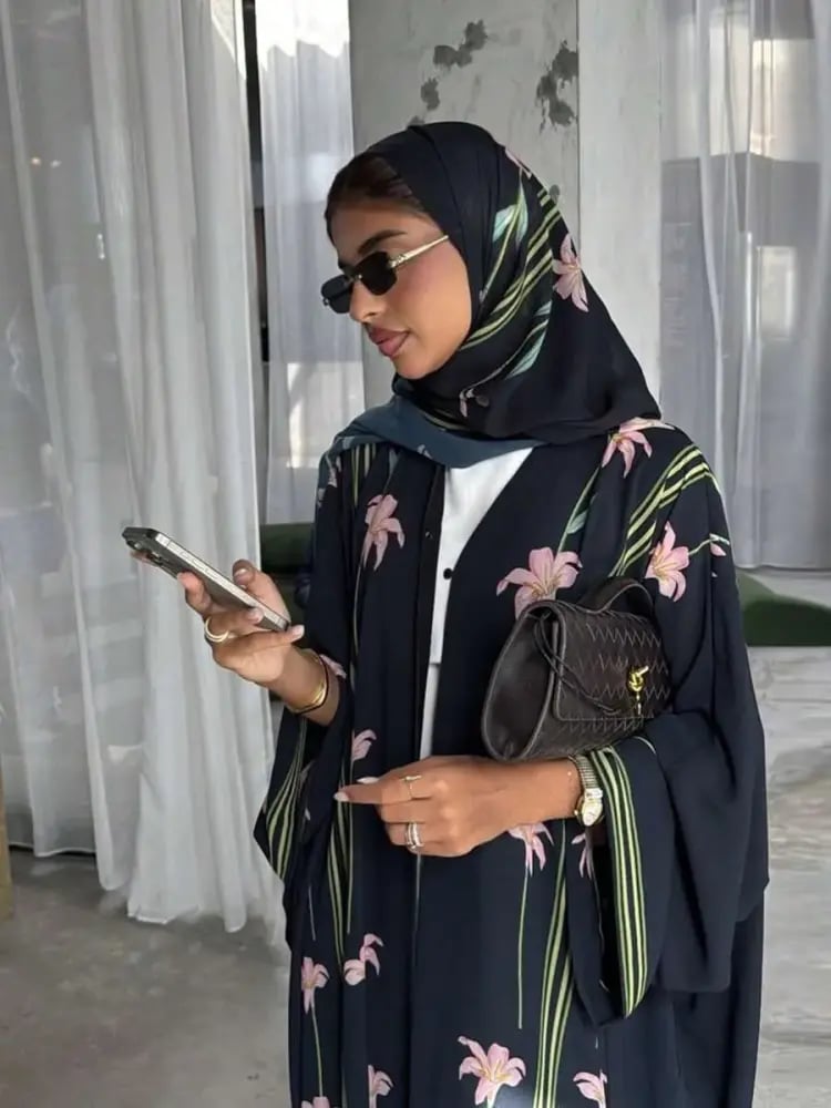 طقم عباية من قطعتين من هافيزة